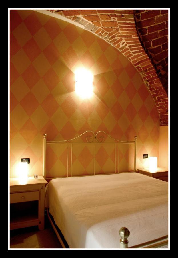 Villa Scati Bed And Breakfast Melazzo Zimmer foto
